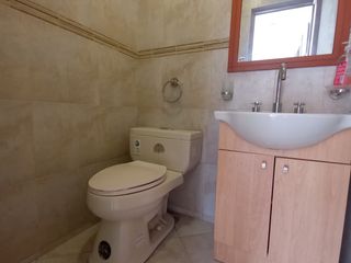 Foto 19 de CASA EN VENTA, DE OPORTUNIDAD EN AZOGUES, SECTOR BAYAS