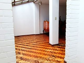 DEPARTAMENTO EN VENTA REMODELADO 65m2 / Belisario Quevedo