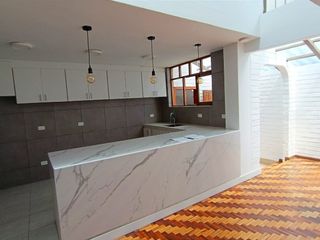 DEPARTAMENTO EN VENTA REMODELADO 65m2 / Belisario Quevedo