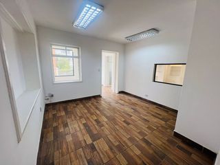 CASA COMERCIAL EN ARRIENDO - LAS CASAS