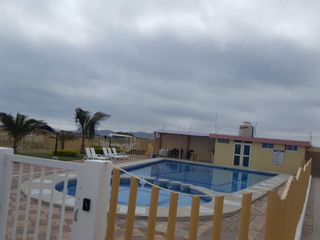 Foto 12 de VILLAMIL PLAYAS VENDO DEPARTAMENTO EN URBANIZACION PRIVADA VISTA AL MAR