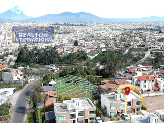 Foto 12 de Venta de casa en Pinllo del cantón Ambato