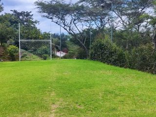 TERRENO EN VENTA URBANIZACIÓN PRIVADA SECTOR HACIENDA NAPOLES PUEMBO QUITO ECUADOR