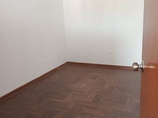 VENTA DE OCACIÓN: CASA COMO TERRENO O VIVIENDA  CON 2 COCHERAS, MARANGA, SAN MIGUEL