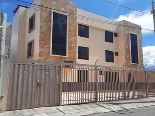Venta departamento dúplex Riobamba - Sector  Los Manzanares