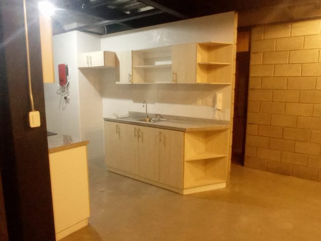 VENTA HERMOSO DEPARTAMENTO tipo Industrial - Sector Colegio la Salle