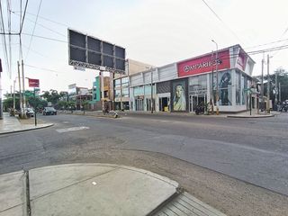 Foto 3 de Local Comercial en Alquiler en Esquina de Av Cutervo