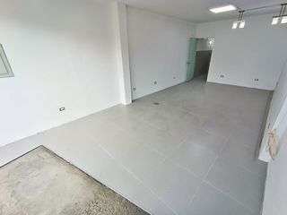Foto 7 de Local Comercial en Alquiler en Esquina de Av Cutervo
