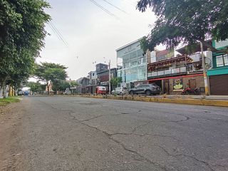 Foto 2 de Local Comercial en Alquiler en Esquina de Av Cutervo