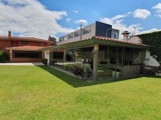 Vendo lujosa casa 350M2 con terreno de 800M2, urbanización privada, Playa Chica, San Rafael