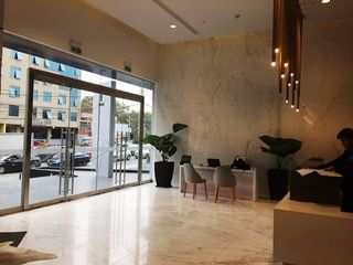 Foto 5 de AMPLIA OFICINA CON ESPECTACULAR VISTA, EN PLENO CORAZON DEL CENTRO FINANCIERO DE SAN ISIDRO