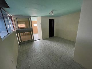 Foto 5 de En alquiler galpón con oficinas en Duran