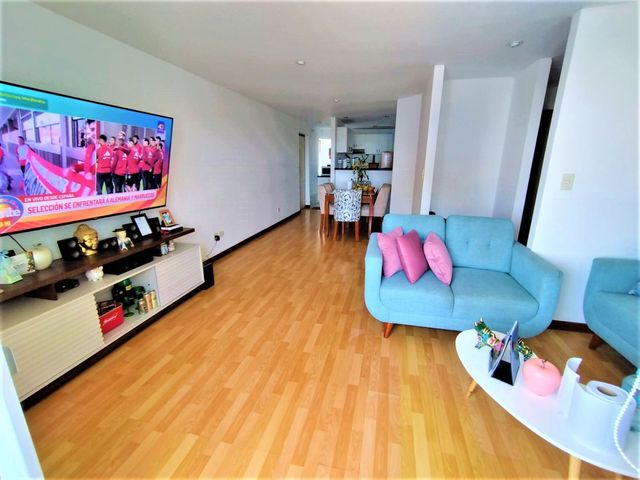 Dpto en Piso 9 - Av Sergio Bernales - Vista a Parque - 77 m² - 02 Dorm.