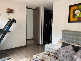 SE VENDE APARTAMENTO EN GRAN GRANADA