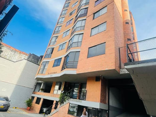 ¡Ubicación privilegiada! Apartamento de 54 metros en edificio Santisteban, frente al Palacio Egipcio, barrio La Candelaria