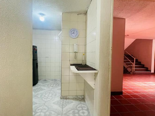 ¡Ubicación privilegiada! Apartamento de 54 metros en edificio Santisteban, frente al Palacio Egipcio, barrio La Candelaria