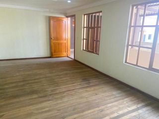 Foto 12 de Casa en venta 2 departamentos, sector Cuatro Esquinas Ricaurte