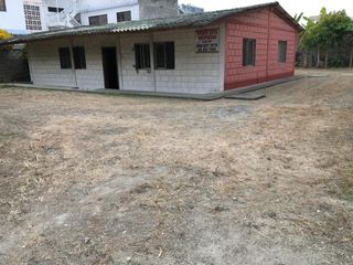Foto 2 de Venta de terreno con casa-Atacames