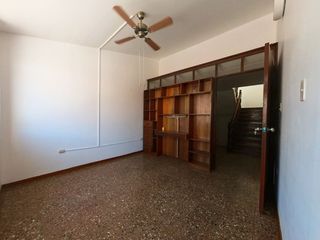 ALQUILER DE LINDA CASA DE 2 PISOS EN CONDOMINIO, AV. GRAU