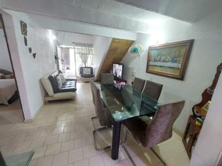 Foto 8 de Casa Amoblada en Venta en barrio en Girardot - Cundinamarca