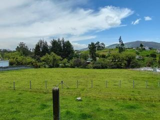 Foto 7 de Hermoso Terreno Independiente - Sector La Merced/ La Cocha