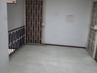 Foto 1 de Oficina de Venta en el centro de Guayaquil
