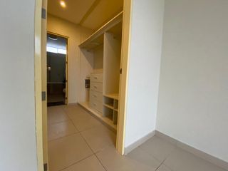 Foto 9 de EN ALQUILER AMPLIO DEPARTAMENTO EN BRISAS DE VILLA  CHORRILLOS