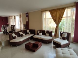 Foto 6 de VENTA CASA ESQUINERA EN CONJUNTO SECTOR VÍA AL TINGO