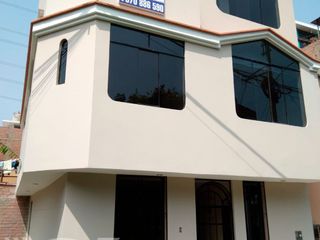 Foto 6 de SE VENDE PROPIEDAD COMO NUEVA. TOTALMENTE REMODELADA Y FRENTE A PARQUE