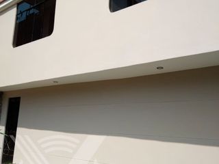 Foto 10 de SE VENDE PROPIEDAD COMO NUEVA. TOTALMENTE REMODELADA Y FRENTE A PARQUE