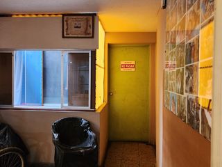 Foto 11 de REMATE DE CASA CON LOCAL COMERCIAL EN AV. TUPAC AMARU - COMAS