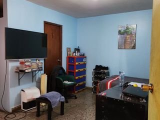 Foto 10 de REMATE DE CASA CON LOCAL COMERCIAL EN AV. TUPAC AMARU - COMAS
