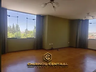 Foto 1 de Se Vende Departamento en 5to Nivel/ubicado Urb. Cabaña Maria Excelente Zona.