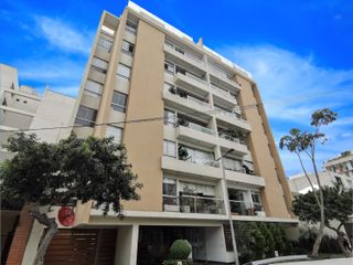 Departamento 4to piso de 80m2 en Joaquín Capello - Miraflores