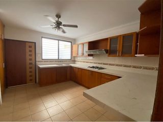 Foto 6 de casa de venta en manta zona sur manabi
