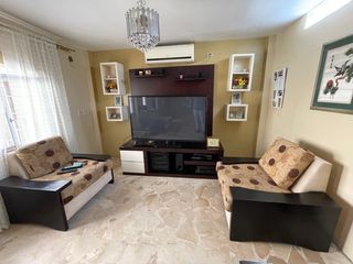 Foto 2 de En venta casa de 3 dormitorios en San Felipe Norte de Guayaquil