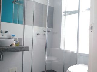 VENDO CASA EN 2DA FILA, CONDOMINIO DE PLAYA LAS GRAMAS (PUERTO VIEJO)