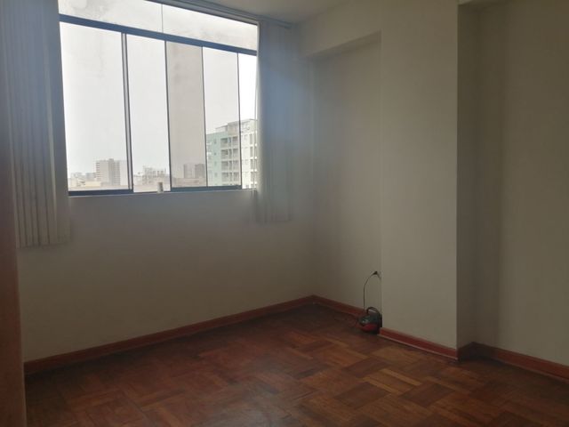 Ocasión Departamento En Zona Tranquila Jesús María