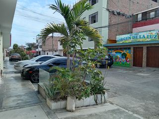 Ocasion Para Invertir!! Venta Casa Comercial - 200 M2 Umamarca - San Juan Miraflores