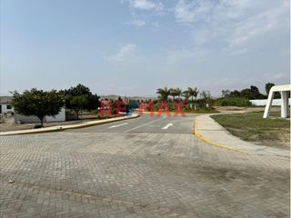 Foto 2 de Venta De Terreno En Exclusivo Condominio Flamencos De Huaura