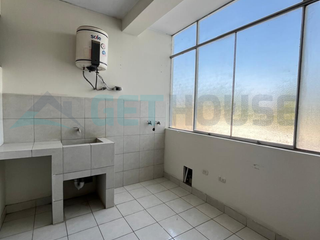 SE VENDE AMPLIO DEPARTAMENTO DE 140 M2 CON ESTACIONAMIENTO| URB. MIRAFLORES, CASTILLA, PIURA