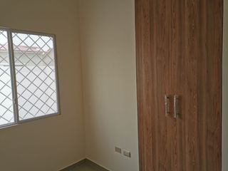Foto 15 de Casa de venta en la Urbanización Las Delicias, 3 dormitorios