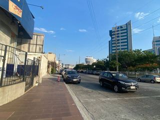 Foto 3 de ALQUILER DE LOCAL COMERCIAL ESQUINERO NORTE AV.FRANCISCO DE ORELLANA (VIVI)