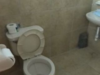Foto 7 de Local Comercial con oficinas, Cerca al Centro comercial Las Malvinas, ideal MYPE