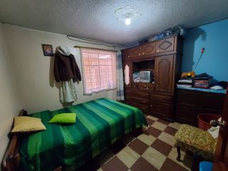 Casa Rentera en Venta Bien Mantenida al Sur de Quito Sector La Santiago