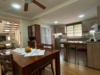 Foto 5 de EN VENTA HERMOSA CASA DE 2 PLANTAS - SAN EDUARDO II