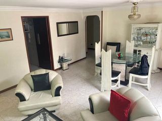 Foto 3 de Alhambra - Venta