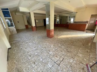 Foto 2 de En venta edificio esquinera tipo edificio comercial en Guayacanes