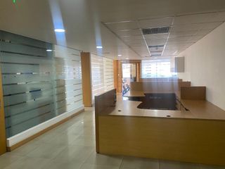 Foto 9 de Oficina de 647 m2 amoblada en Renta en Av. Amazonas y Naciones Unidas