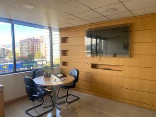 Foto 17 de Oficina de 647 m2 amoblada en Renta en Av. Amazonas y Naciones Unidas